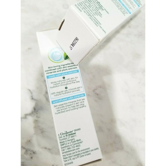 Simple Hydrating Booster For Sensitive Skin 0.85 fl oz each, 2 Pack - Picture 3 of 4